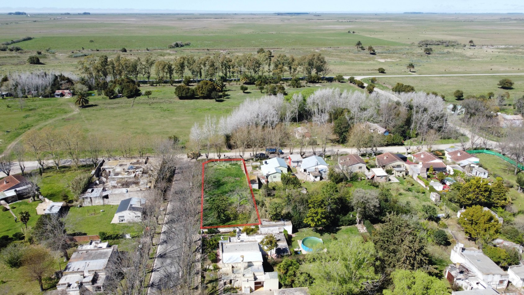 VENTA Pipinas Lote en esquina 15 X 50 T-777