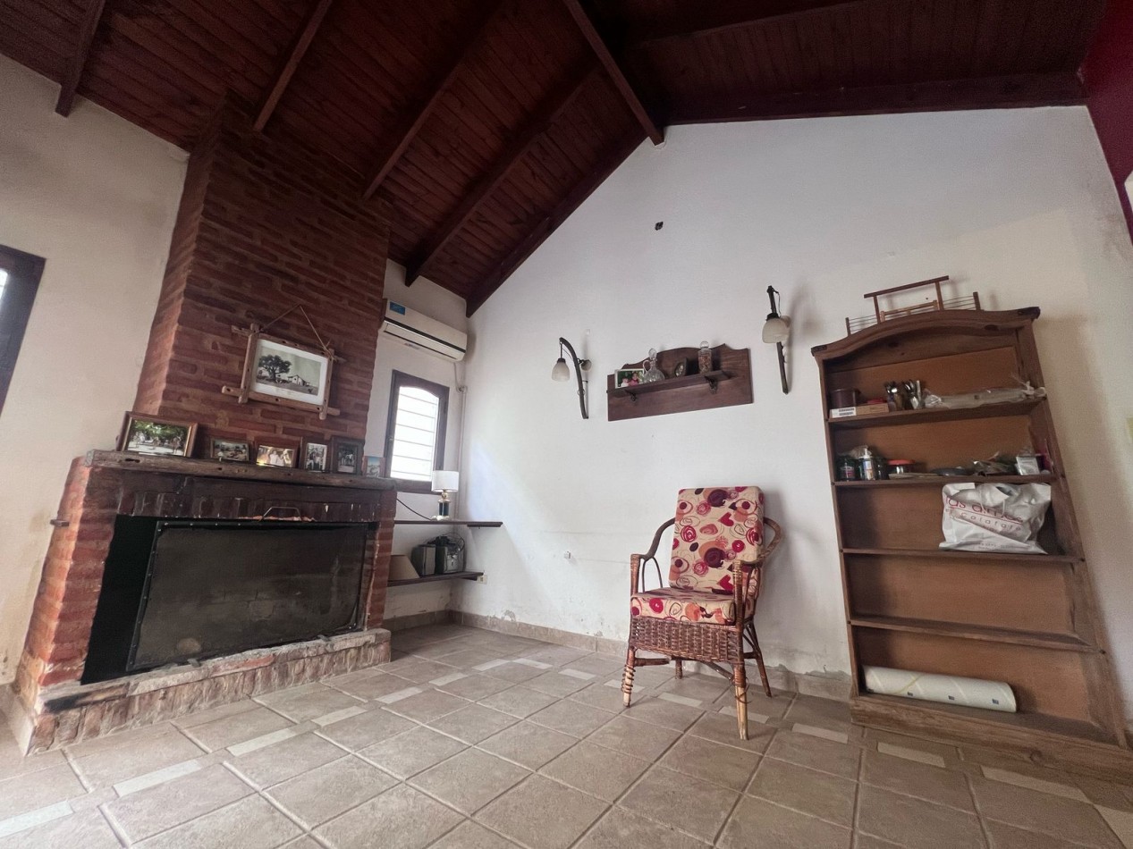 VENDE CASA VERONICA CENTRO K-1207