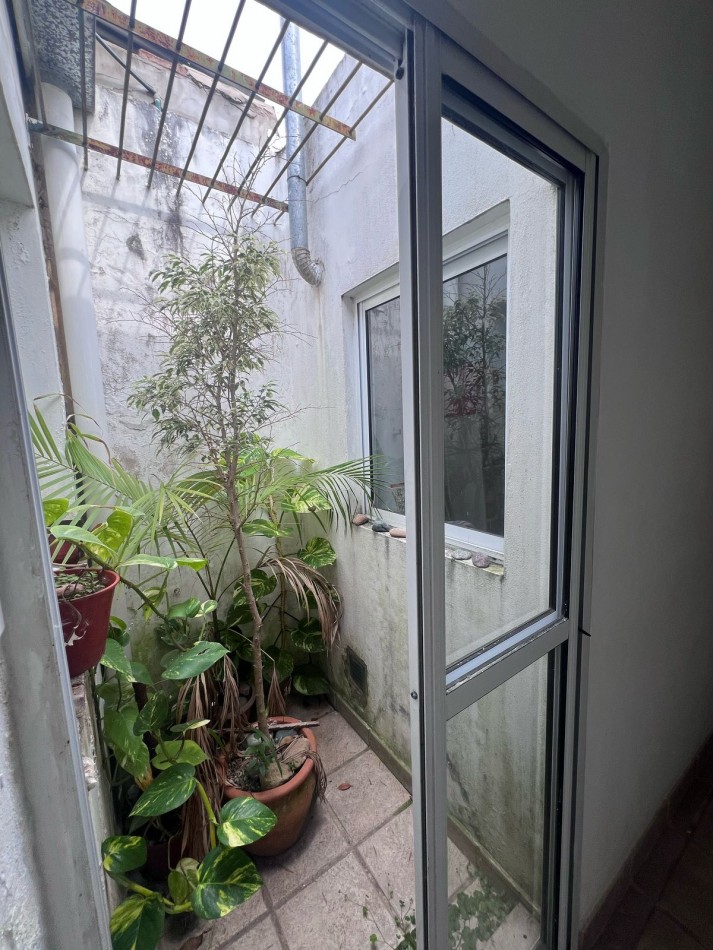 VENDE CASA VERONICA CENTRO K-1207