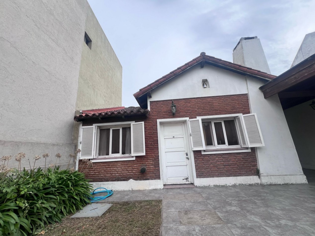 VENDE CASA VERONICA CENTRO K-1207