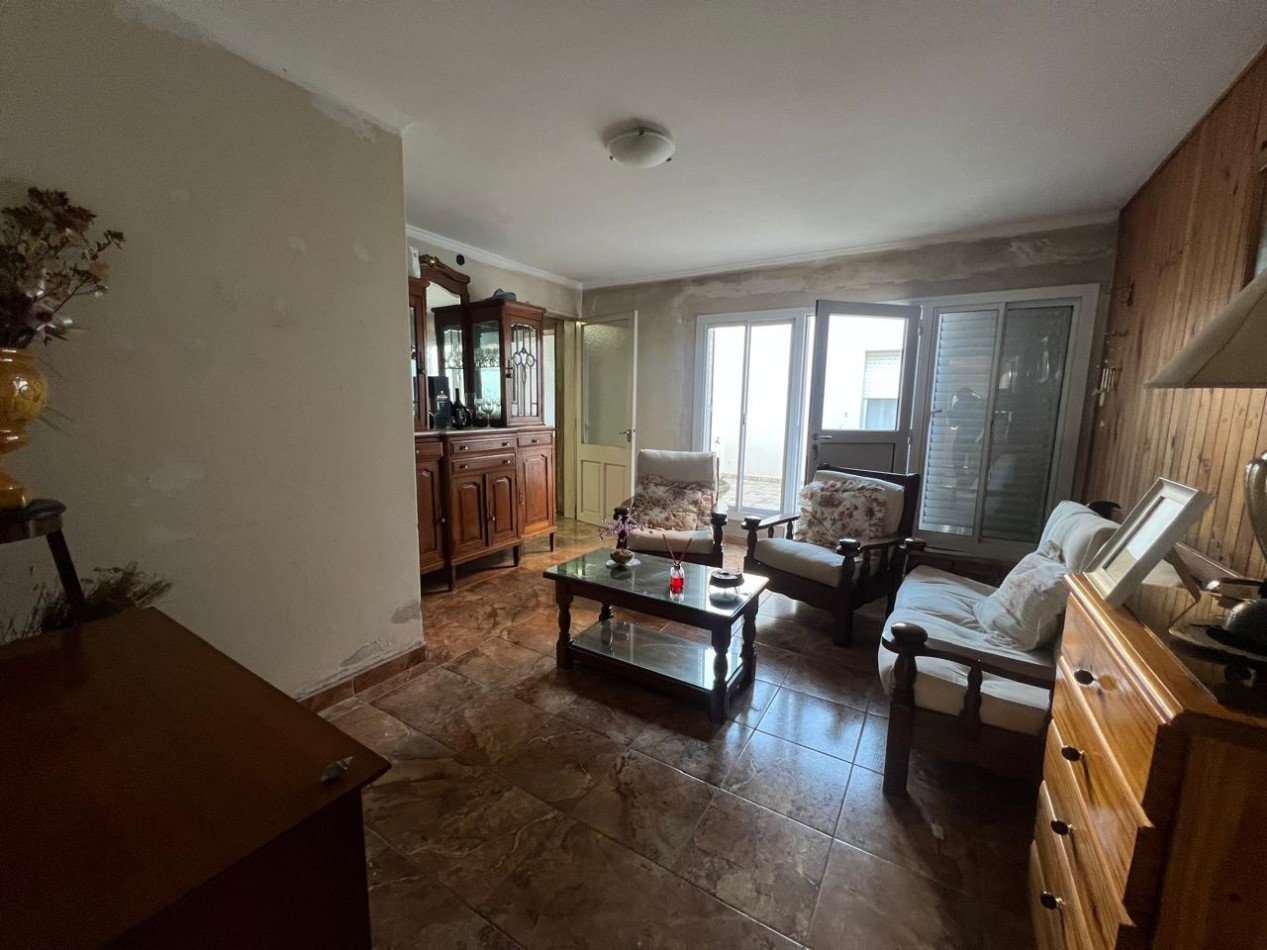 VENTA CASA  CON LOCAL VERONICA - PUNTA INDIO K-1212