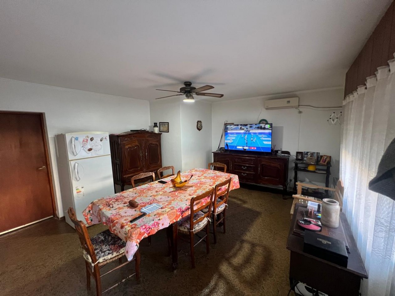 VENTA CASA  CON LOCAL VERONICA - PUNTA INDIO K-1212