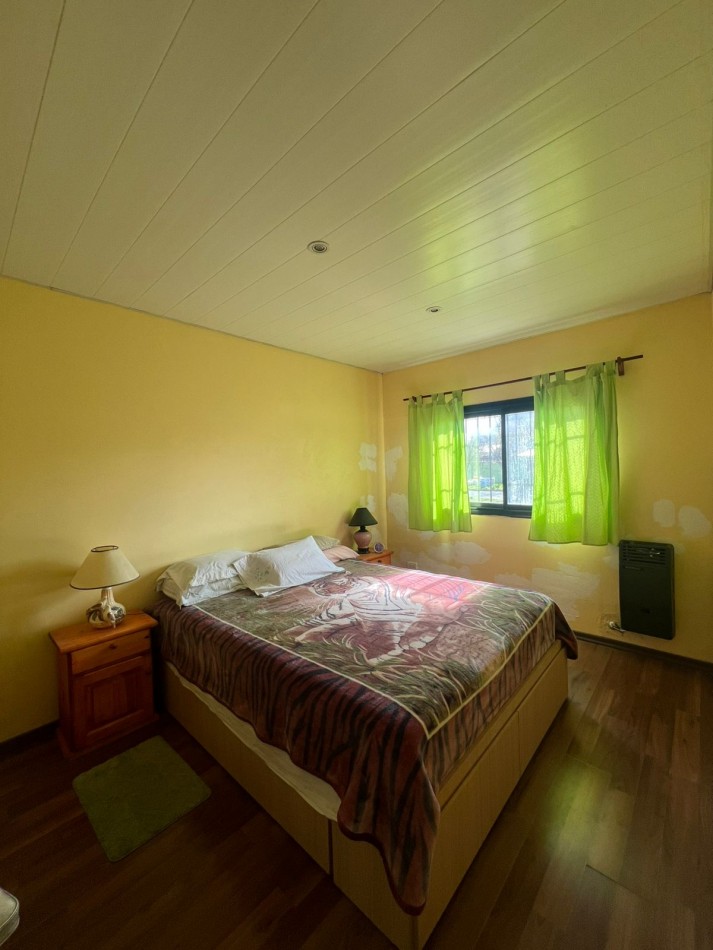 VENTA CASA 2 DORM APTA BANCO - VERONICA K-1213