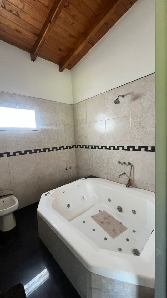 VENDE CASA QUINTA PUNTA INDIO K-1215