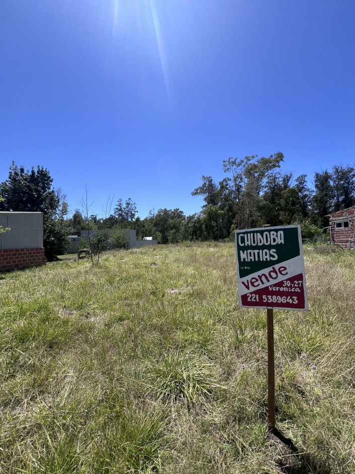 VENDE LOTE VERONICA 1200M² T-811