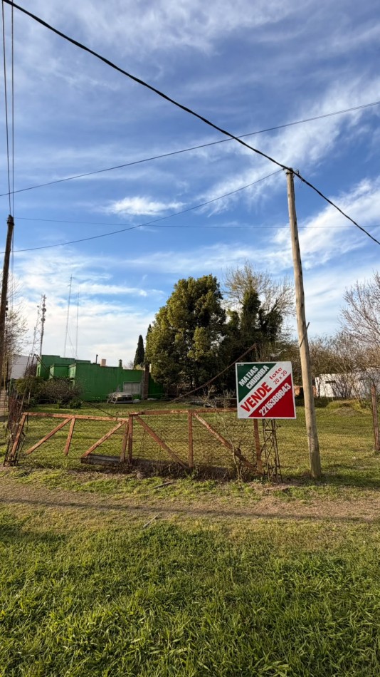 VENTA LOTE ESQUINA VERONICA T-827