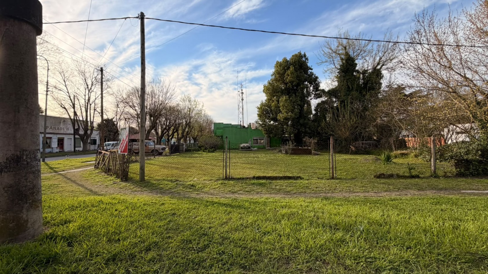 VENTA LOTE ESQUINA VERONICA T-827
