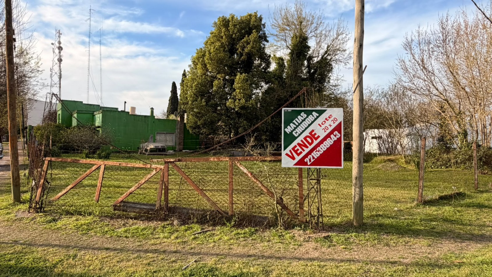 VENTA LOTE ESQUINA VERONICA T-827