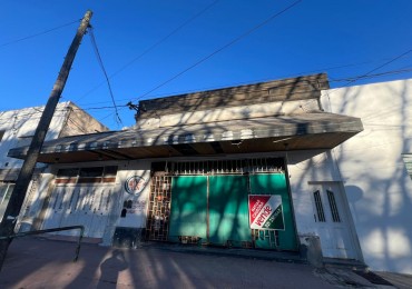 VENTA CASA  CON LOCAL VERONICA - PUNTA INDIO K-1212